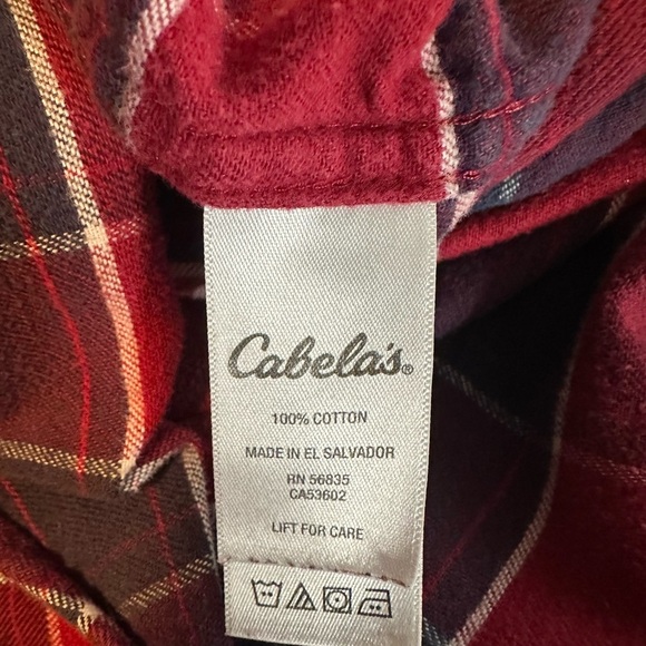 Cabela’s Women’s Size Medium Red Blue Flannel Cotton Button Up EUC - Picture 6 of 16